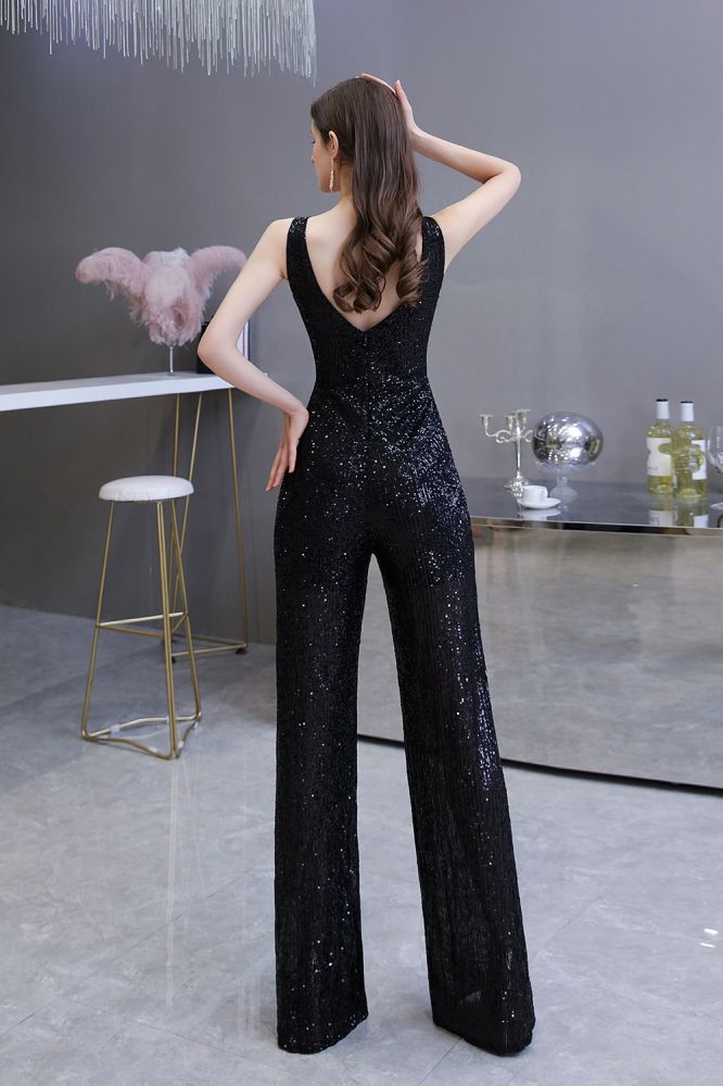 Looking for Prom Dresses, Evening Dresses, Homecoming Dresses, Quinceanera dresses in Sequined,  style,  and Gorgeous Sequined work? stylesnuggle has all covered on this elegant Chic Shining V-neck Silver Sequin Sleeveless Prom Jumpsuit.