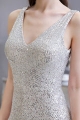 Looking for Prom Dresses, Evening Dresses, Homecoming Dresses, Quinceanera dresses in Sequined,  style,  and Gorgeous Sequined work? stylesnuggle has all covered on this elegant Chic Shining V-neck Silver Sequin Sleeveless Prom Jumpsuit.