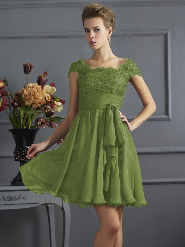 A-Line Charming Scoop Short Sleeves Lace Short Chiffon Bridesmaid Dresses