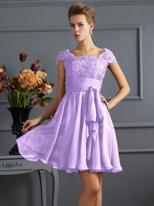 A-Line Charming Scoop Short Sleeves Lace Short Chiffon Bridesmaid Dresses