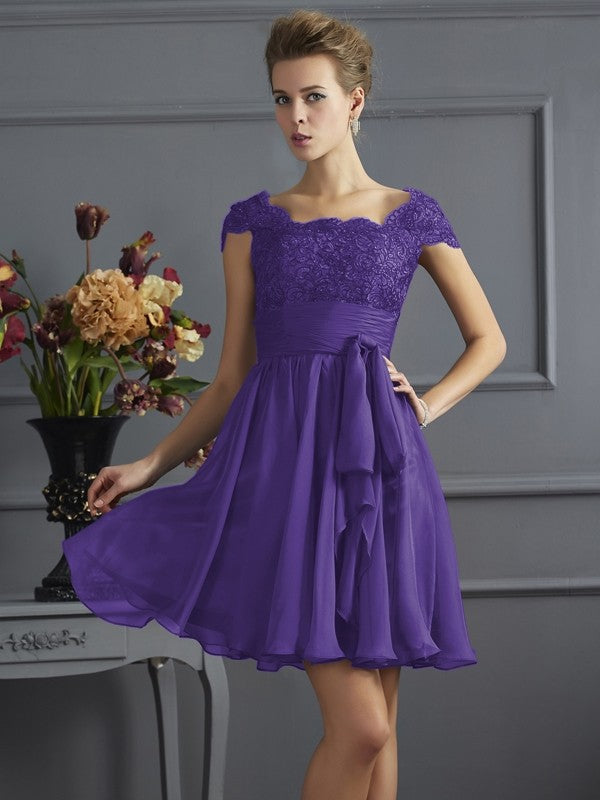 A-Line Charming Scoop Short Sleeves Lace Short Chiffon Bridesmaid Dresses