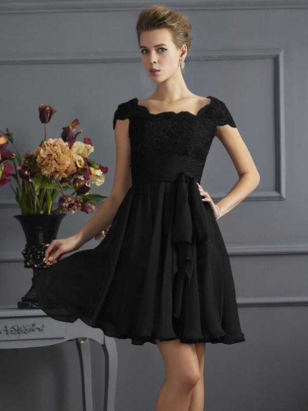 A-Line Charming Scoop Short Sleeves Lace Short Chiffon Bridesmaid Dresses