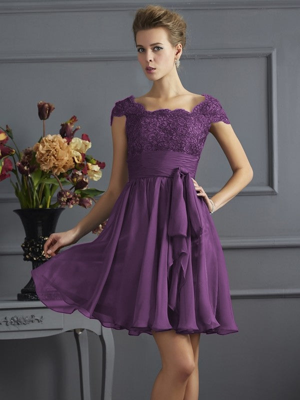 A-Line Charming Scoop Short Sleeves Lace Short Chiffon Bridesmaid Dresses