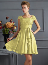 A-Line Charming Scoop Short Sleeves Lace Short Chiffon Bridesmaid Dresses