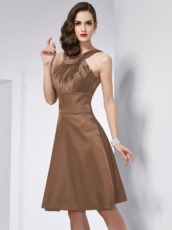 A-Line Charming Scoop Sleeveless Pleats Short Elastic Woven Satin Bridesmaid Dresses