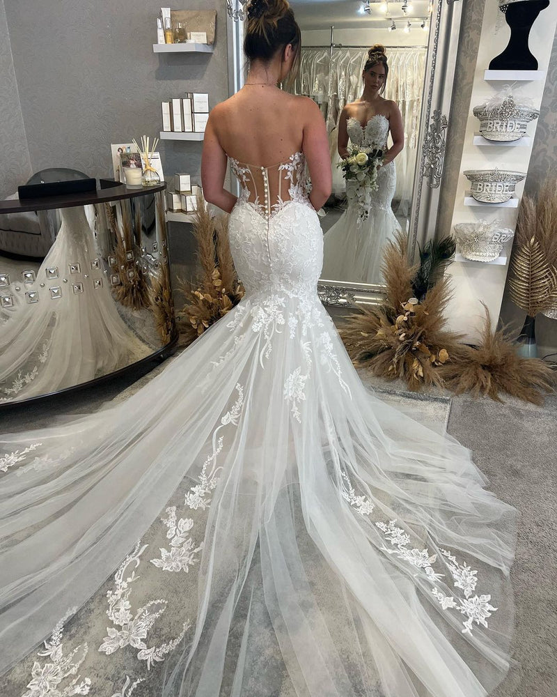 Chic Sweetheart Sleeveless Mermaid Wedding Dress with Lace-stylesnuggle