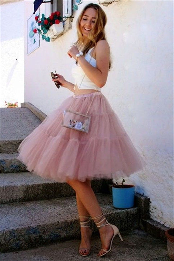 stylesnuggle has a great collection of Mini homecoming Dresses at an affordable price. Welcome to buy high quality Chic Two-Pieces Tulle Sleeveless Homecoming Dress from stylesnuggle