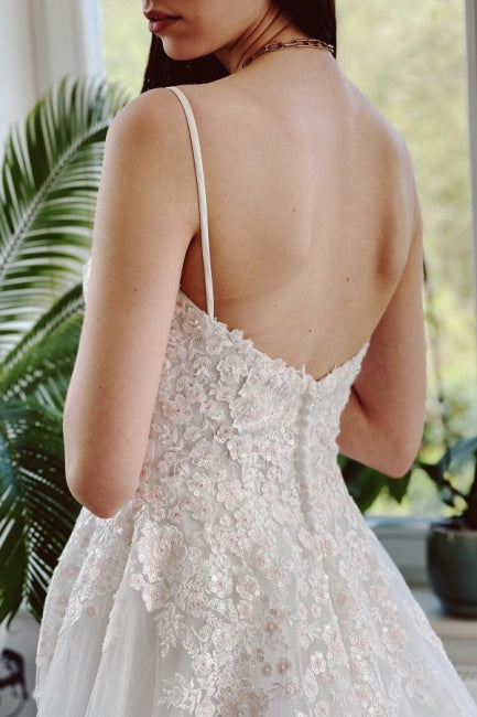 Classy Garden Spaghetti Straps A-Line Lace Wedding Dresses-stylesnuggle