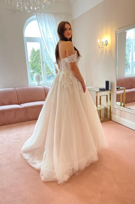 Classy Off the Shoulder Strapless A-Line Lace Tulle Wedding Dresses-stylesnuggle