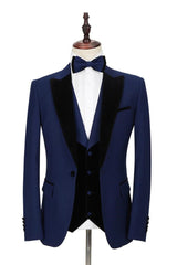 This Dark Blue Peak Lapel Men Wedding Suit, Velvet Lapel Formal Suit at stylesnuggle comes in all sizes for prom, wedding and business. Shop an amazing selection of Peaked Lapel Single Breasted Navy mens suits in cheap price.