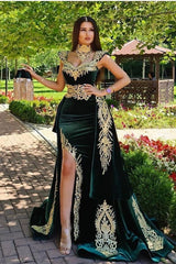 Looking for Dark Green Velvet Mermaid Evening Dress with Gold Lace appliques at affordable prices? stylesnuggle has all covered with the Dark Green Velvet Mermaid Evening Dress with Gold Lace appliques.