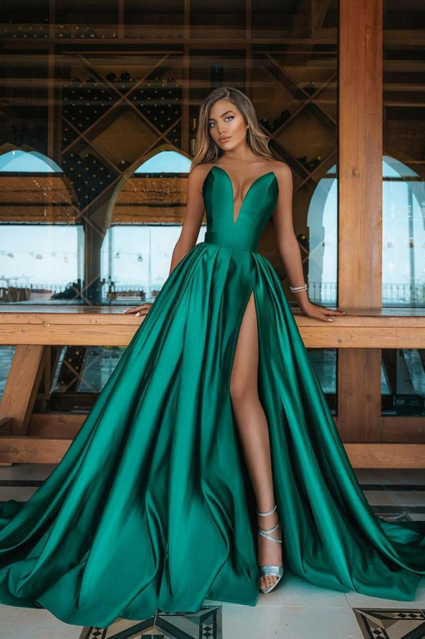 stylesnuggle offers Deep Double V-neck Evening Maxi Dress Satin Front Split Party Gowns at a good price. It features elastic Silk-like Satin and Floor-length hem. Check our Gorgeous yet affordable Sleeveless Prom Dresses collections.