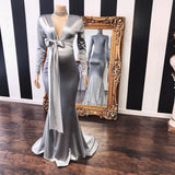 Looking for Prom Dresses, Evening Dresses in Stretch Satin,  style,  and Gorgeous work? stylesnuggle has all covered on this elegant Elegant Adjustable V-neck Long Sleevess Mermaid Pregnant Formal Dresses.