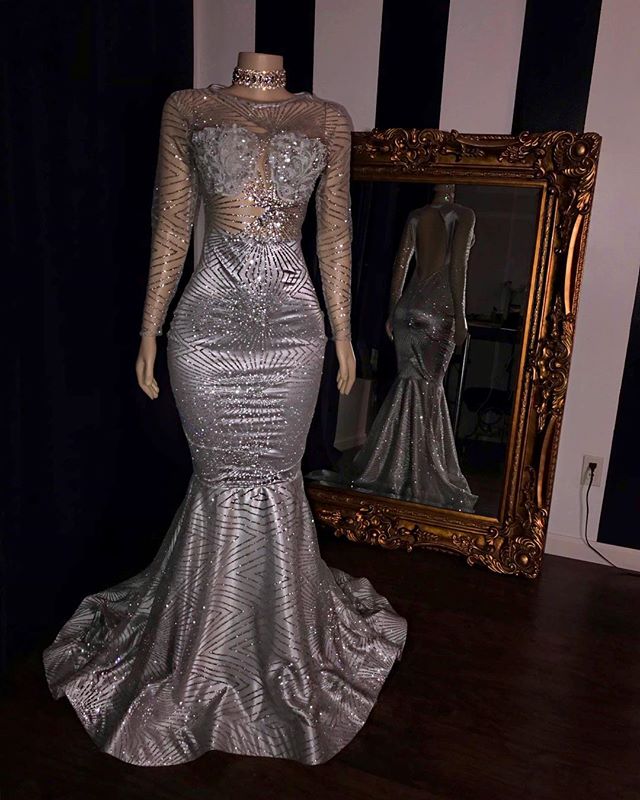 stylesnuggle has a great collection of Real Model Series at an affordable price. Welcome to buy high quality Elegant Appliques Sheer Tulle Prom Dresses Sliver Long Sleevess Mermaid Evening Gowns.