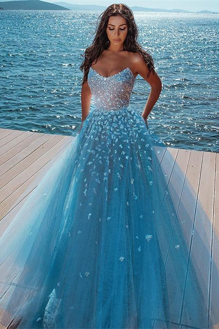 stylesnuggle offers Elegant sky blue Butterfly Strapless Sweetheart Tulle Sparkle Prom Party Gowns on Sale at an affordable price from Tulle to A-line Floor-length skirts. Shop for gorgeous Sleeveless Prom Dresses collections for special events.