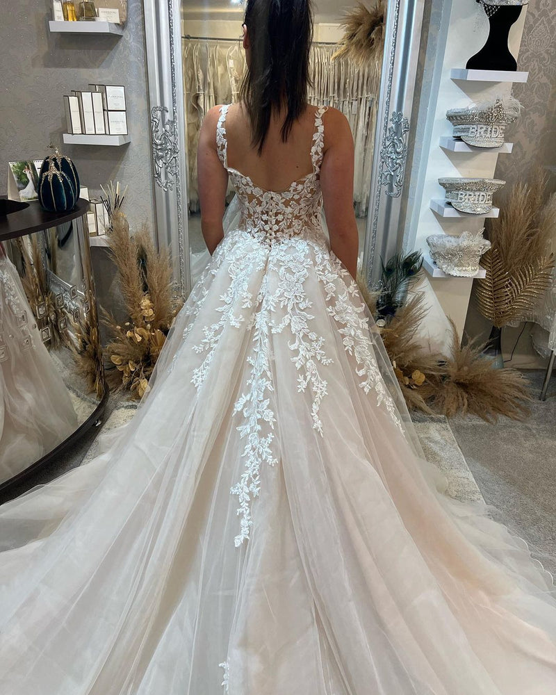 Elegant Sleeveless Straps Lace Wedding Dress Long Slit Online-stylesnuggle