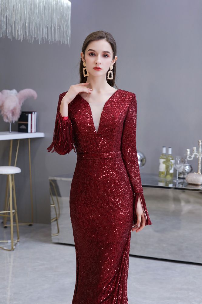 stylesnuggle offers Elegant Sparkle Sequined Burgundy Long Sleeves V-neck Mermaid Long Prom Party Gowns at a cheap price from Prom Dresses, Evening Dresses, Homecoming Dresses, Quinceanera dresses collection. Free Fast shipping on affordable Prom Dresses, Evening Dresses, Homecoming Dresses, Quinceanera dresses On Sale.