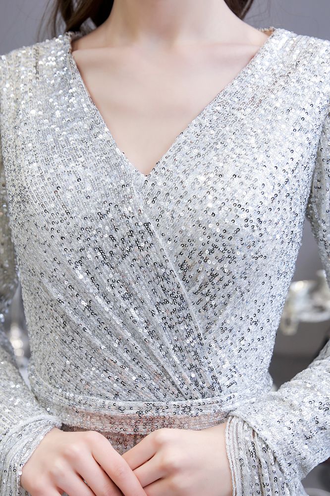 stylesnuggle offers Elegant Sparkle Sequined Burgundy Long Sleeves V-neck Mermaid Long Prom Party Gowns at a cheap price from Prom Dresses, Evening Dresses, Homecoming Dresses, Quinceanera dresses collection. Free Fast shipping on affordable Prom Dresses, Evening Dresses, Homecoming Dresses, Quinceanera dresses On Sale.