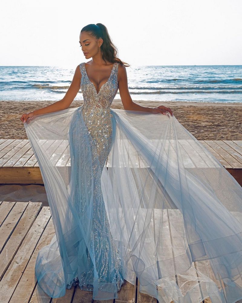 stylesnuggle offers Elegant V-Neck Slim Prom Party Gowns with Detachable Train Mermaid Evening Dress at a good price. Browse Satin material to Mermaid Floor-length hem.. Elegant yet affordable Sleeveless Prom Dresses online.