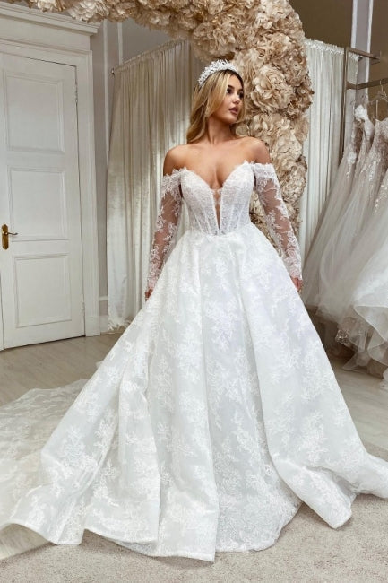 Fabulous Sweetheart Long Sleevess Long Lace Wedding Dresses Online-stylesnuggle