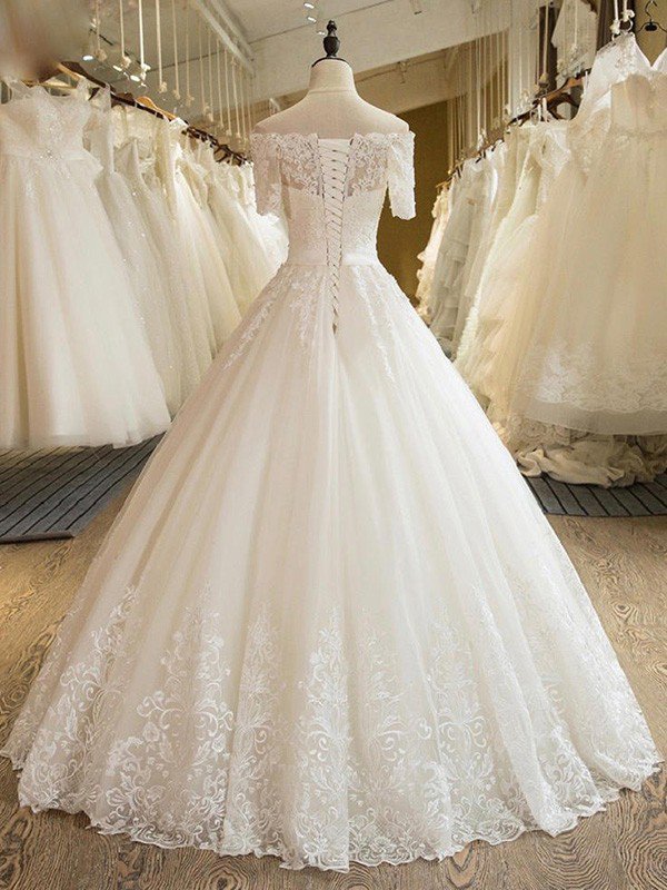 Looking for a beautiful Off-the-Shoulder Wedding Dresses online? Come to stylesnuggle to pick the perfect one, fast delivery worldwide.