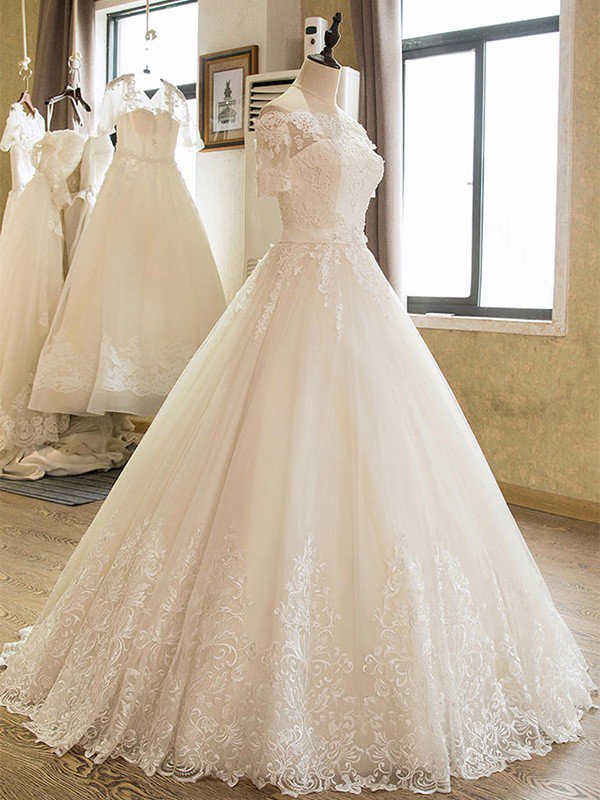 Looking for a beautiful Off-the-Shoulder Wedding Dresses online? Come to stylesnuggle to pick the perfect one, fast delivery worldwide.