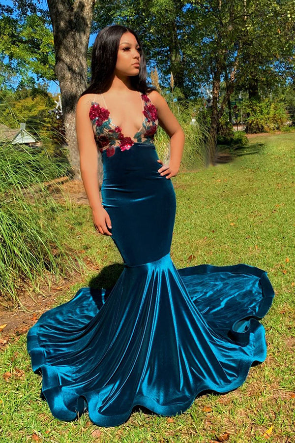 Looking for Prom Dresses, Evening Dresses in Velvet,  Mermaid style,  and Gorgeous Appliques work? stylesnuggle has all covered on this elegant Floral Appliques Deep V-neck Sleeveless Sweep Train Mermaid Prom Dresses.