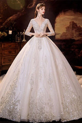 Glamorous Long Sleeves V-Neck Ball Gown Wedding Dress With Sequins Crystals-stylesnuggle