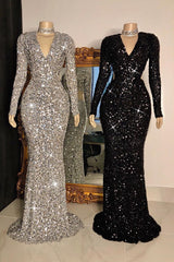 Looking for Prom Dresses, Evening Dresses, Real Model Series in Sequined,  Column style,  and Gorgeous Sequined work? stylesnuggle has all covered on this elegant Glittering Crystal Sequins Long Sleevess V-neck Mermaid Prom Dresses.