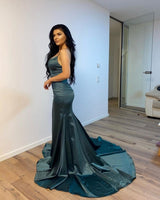 Gorgeous Dark Green V-neck Prom Dresses Long Mermaid-stylesnuggle