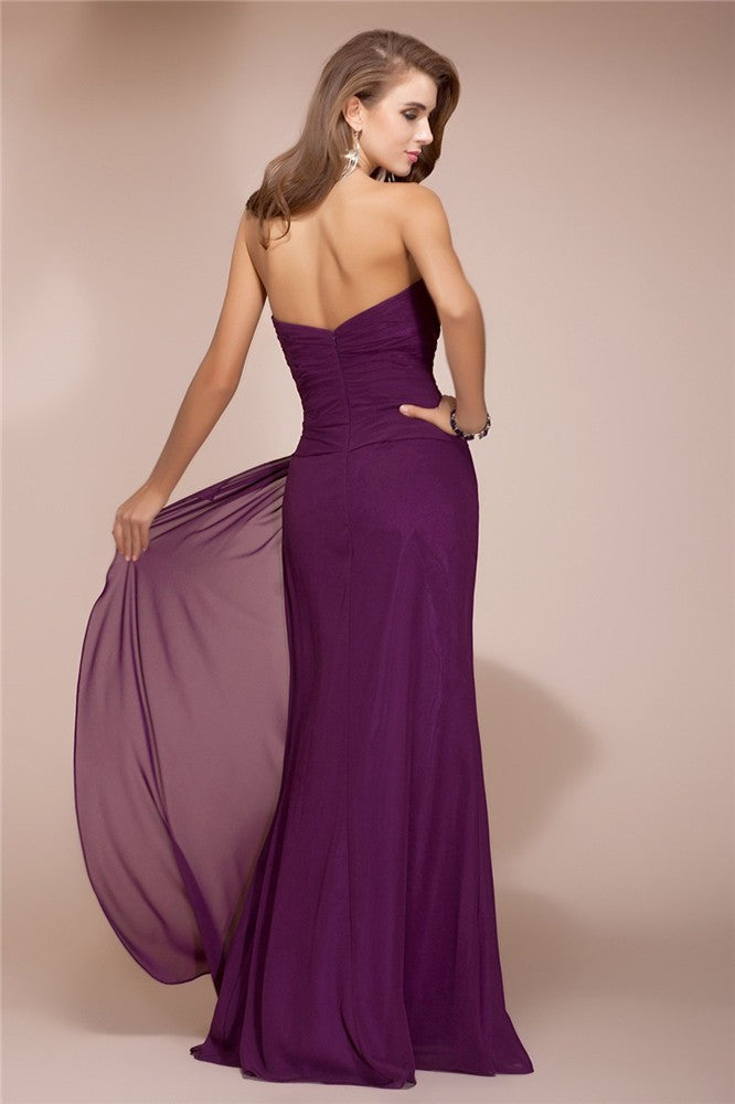 Charming Sweetheart Sleeveless Long Beading Ruffles Chiffon Bridesmaid Dresses