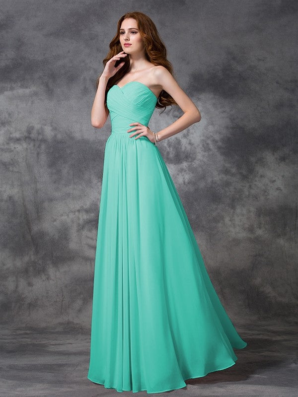 A-Line Charming Sweetheart Sleeveless Ruched Long Chiffon Bridesmaid Dresses