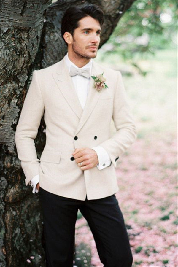 stylesnuggle made this Ivory Wedding Tuxedos For Groom, Two-pieces Set Groomsmen Best Man Suit groom with rush order service. Discover the design of this Ivory Solid Peaked Lapel Double Breasted mens suits cheap for prom, wedding or formal business occasion.