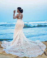 Looking for a special dress at stylesnuggle.com,Mermaid style, and Amazing Lace work? We meet all your need with this Classic Lace Appliques Mermaid Wedding Dress.