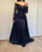 stylesnuggle offers Long Sleevess Black A-line off-the-shoulder Evening Dresses On Sale at an affordable price from Satin to A-line Floor-length skirts. Shop for gorgeous Long Sleevess Prom Dresses, Evening Dresses, Mother dress collections for your big day.