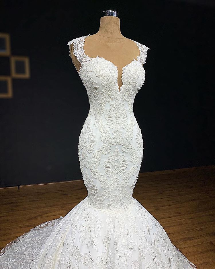 Welcome to stylesnuggle. We have a great collection of wedding dresses for your choice. Welcome to buy high quality lace wedding dresses at an affordable price from us.