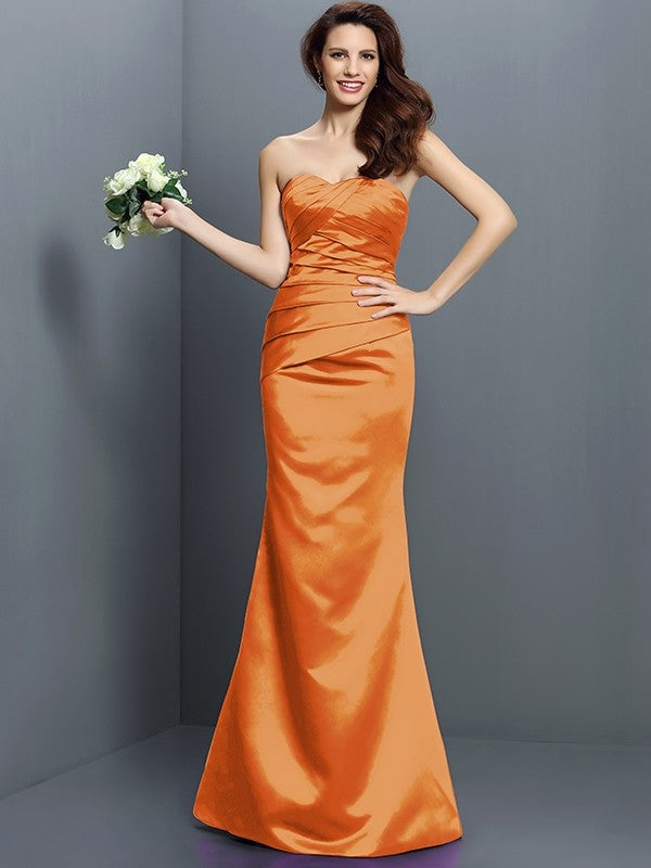 Charming Mermaid Strapless Pleats Sleeveless Long Satin Bridesmaid Dresses