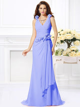 Charming Mermaid V-neck Hand-Made Flower Sleeveless Long Chiffon Bridesmaid Dresses