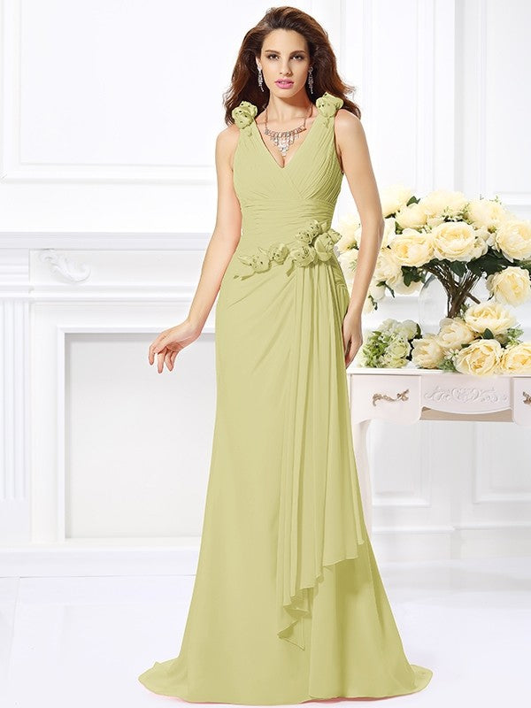 Charming Mermaid V-neck Hand-Made Flower Sleeveless Long Chiffon Bridesmaid Dresses