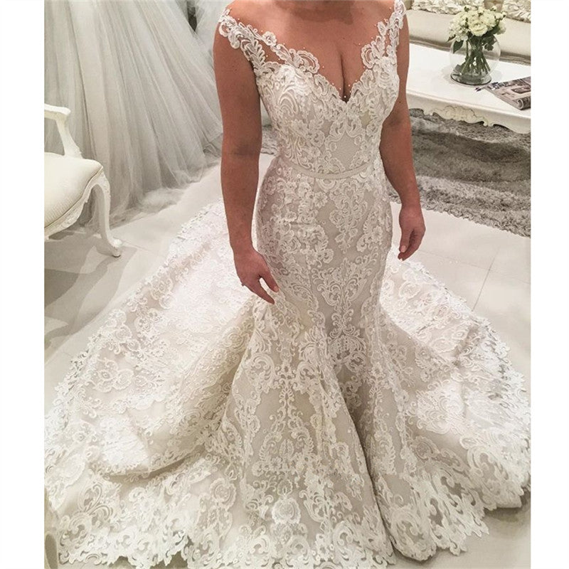 Custom made this Mermaid Lace Wedding Dresses at stylesnuggle. We offer extra coupons, available in all sizes. We provide worldwide shipping and will make the dress perfect for everyoneone.