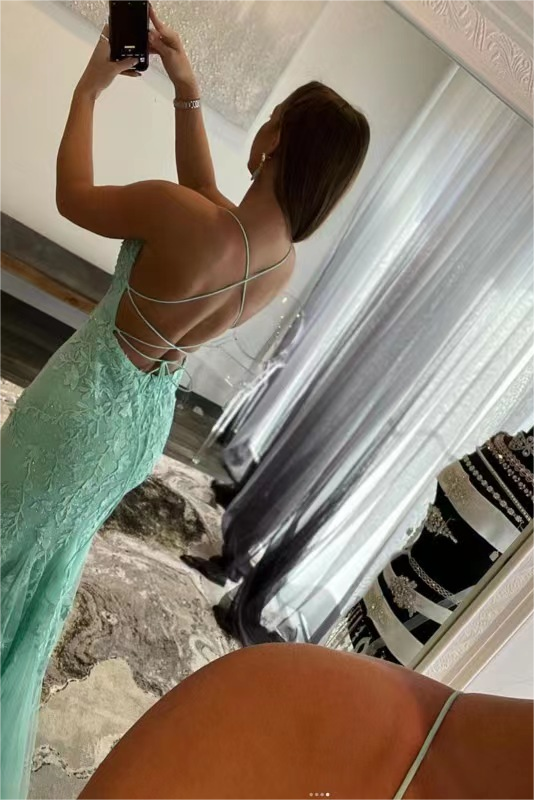 Mermaid Spaghetti strap Floor-length Sleeveless Open Back Appliques Lace Prom Dress-stylesnuggle