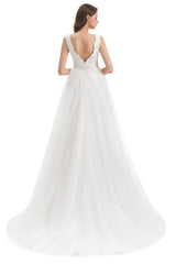 Mermaid V-neck Floor-length Sleeveless Backless Appliques Lace Wedding Dress-stylesnuggle