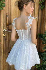 Mini A-line Spaghetti strap Sweetheart Sleeveless Lace Puffy Flowers Wedding Dress-stylesnuggle