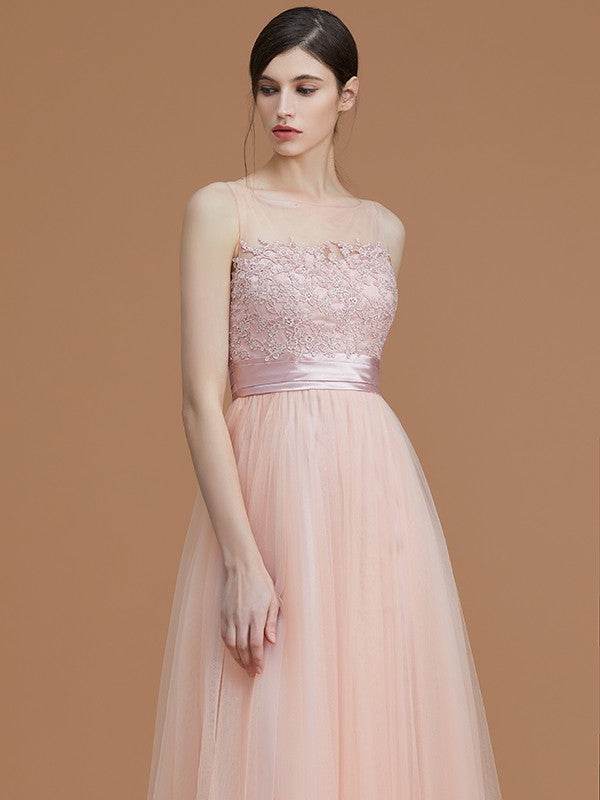 A-Line Charming Bateau Sleeveless Applique Tulle Bridesmaid Dresses