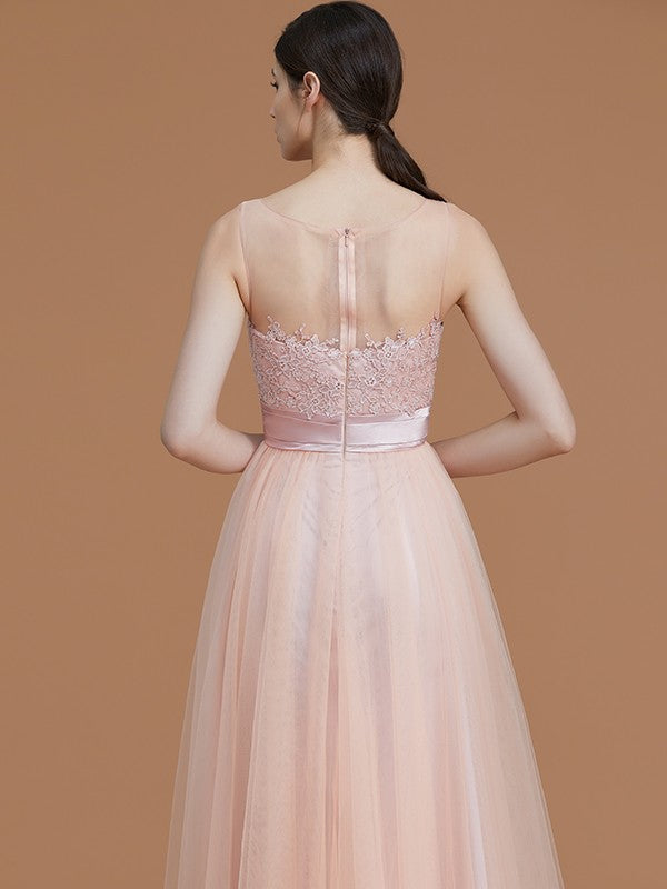 A-Line Charming Bateau Sleeveless Applique Tulle Bridesmaid Dresses