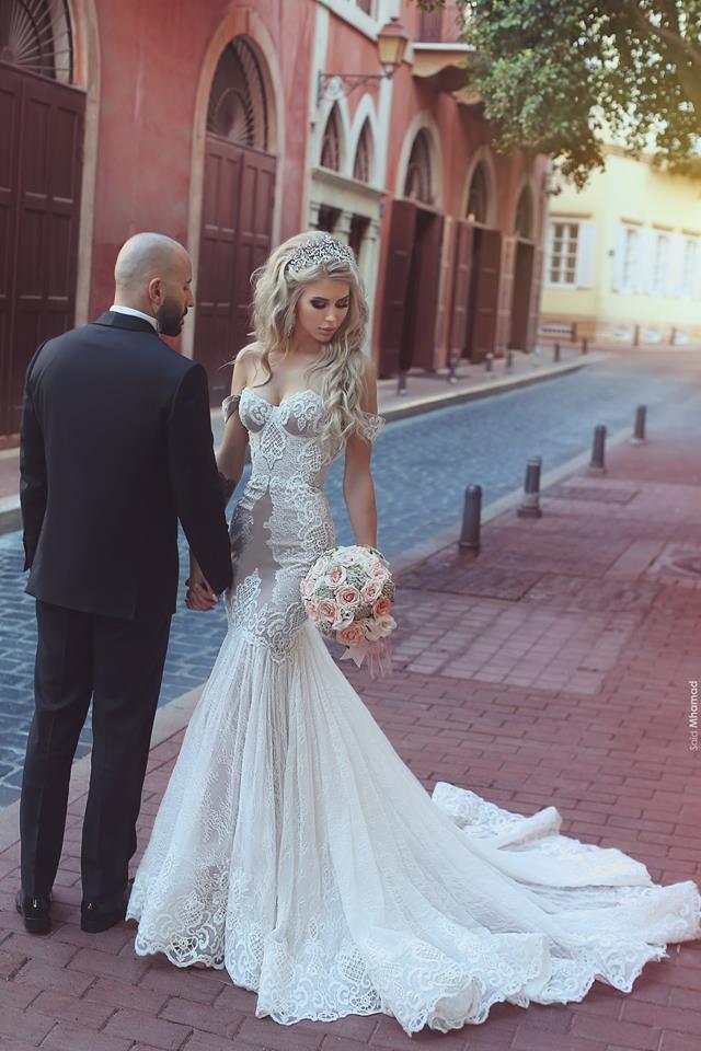 stylesnuggle custom made this Modern lace mermaid off-the-shoulder wedding dress at lowest price, we sell dresses online all over the world. Also, extra discount are offered to our customs. We will try our best to satisfy everyoneone and make the dress fi