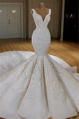 Custom made this mermaid lace appliques wedding dress on stylesnuggle.com. We offer extra coupons, make dresses in and affordable price. We provide worldwide shipping and will make the dress perfect for everyoneone.