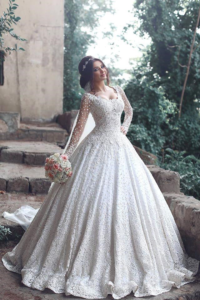 stylesnuggle custom made this plus size wedding dresses in high quality at factory price, we sell dresses online all ove the world. Also, extra discounts are offered to our customs. We will try our best to satisfy everyoneone