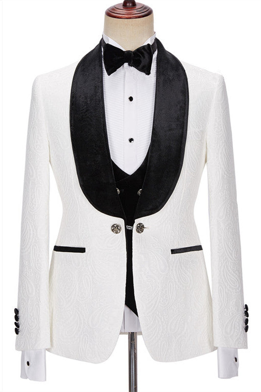 Buy New in White Jacquard Three Pieces Wedding Men Suits with Velvet Lapel for men from stylesnuggle. Huge collection of Shawl Lapel Single Breasted Men Suit sets at low offer price &amp; discounts, free shipping &amp; custom made. Order Now.