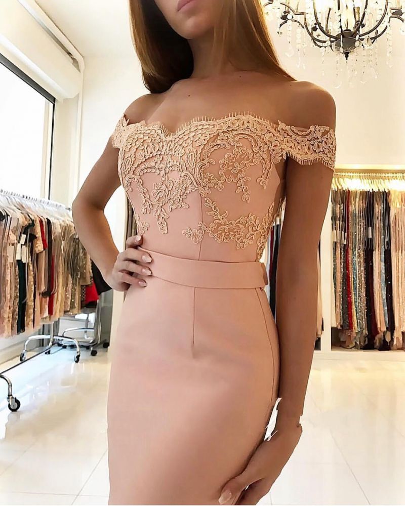 Looking for Prom Dresses, Evening Dresses in 100D Chiffon,  Mermaid style,  and Gorgeous Lace work? stylesnuggle has all covered on this elegant Off Shoulder Slim Mermaid Evening Dress Floor Length Party Gown.